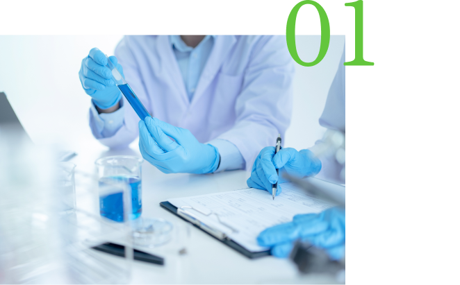 4つの特徴の1つ目。
工場でのスタッフの様子。